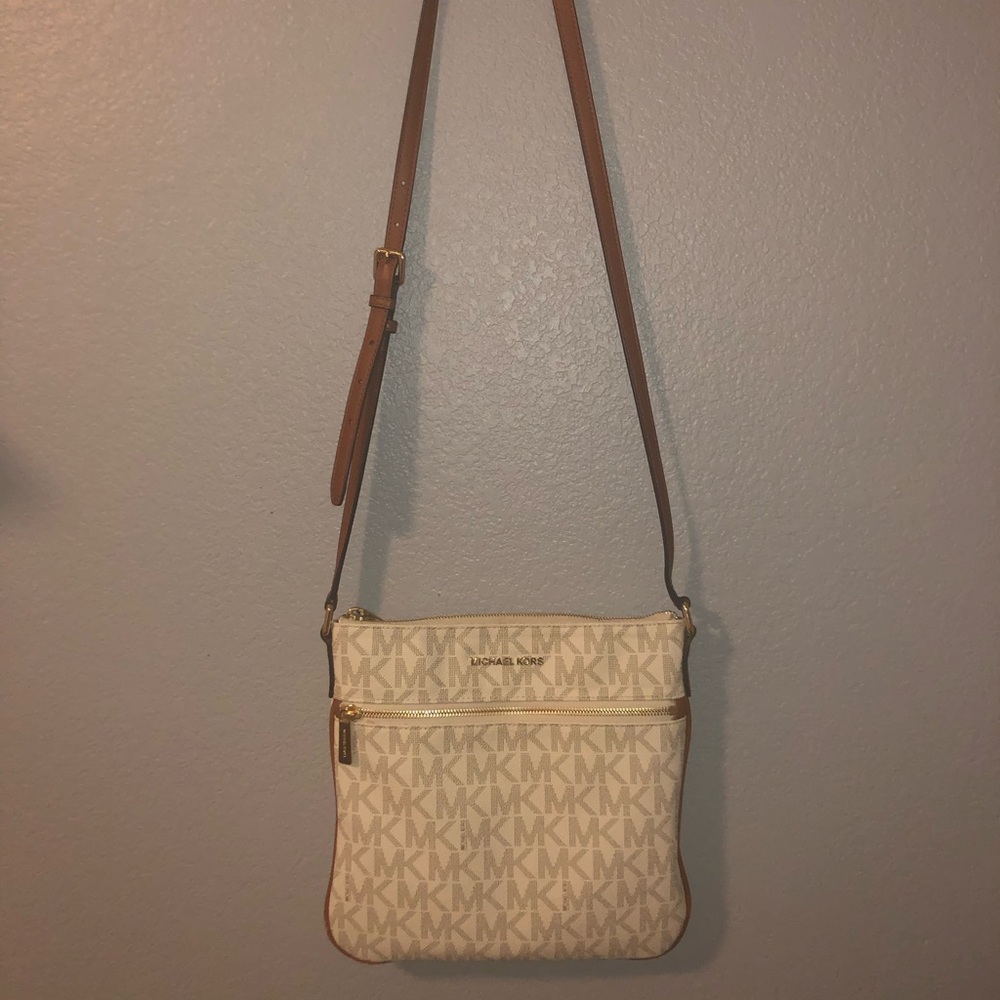 Michael Kors Crossbody